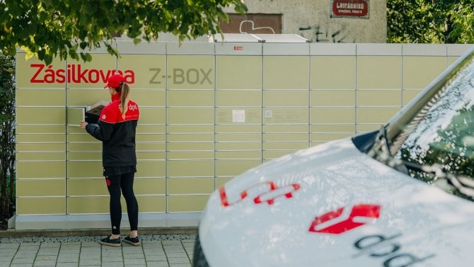 Zásilkovna spolupráce s DPD.