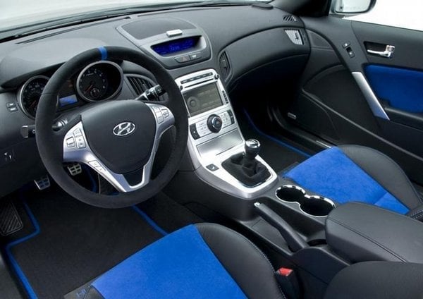2009-11-hyundai-genesis-coupe-hurricane-sc-4.jpg