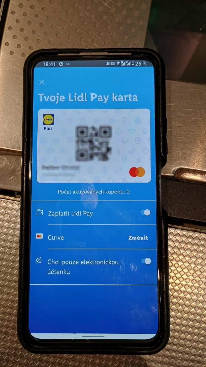 Platba za nákup přes aplikaci. Platební aplikace Lidl Pay. (9. 9. 2024)