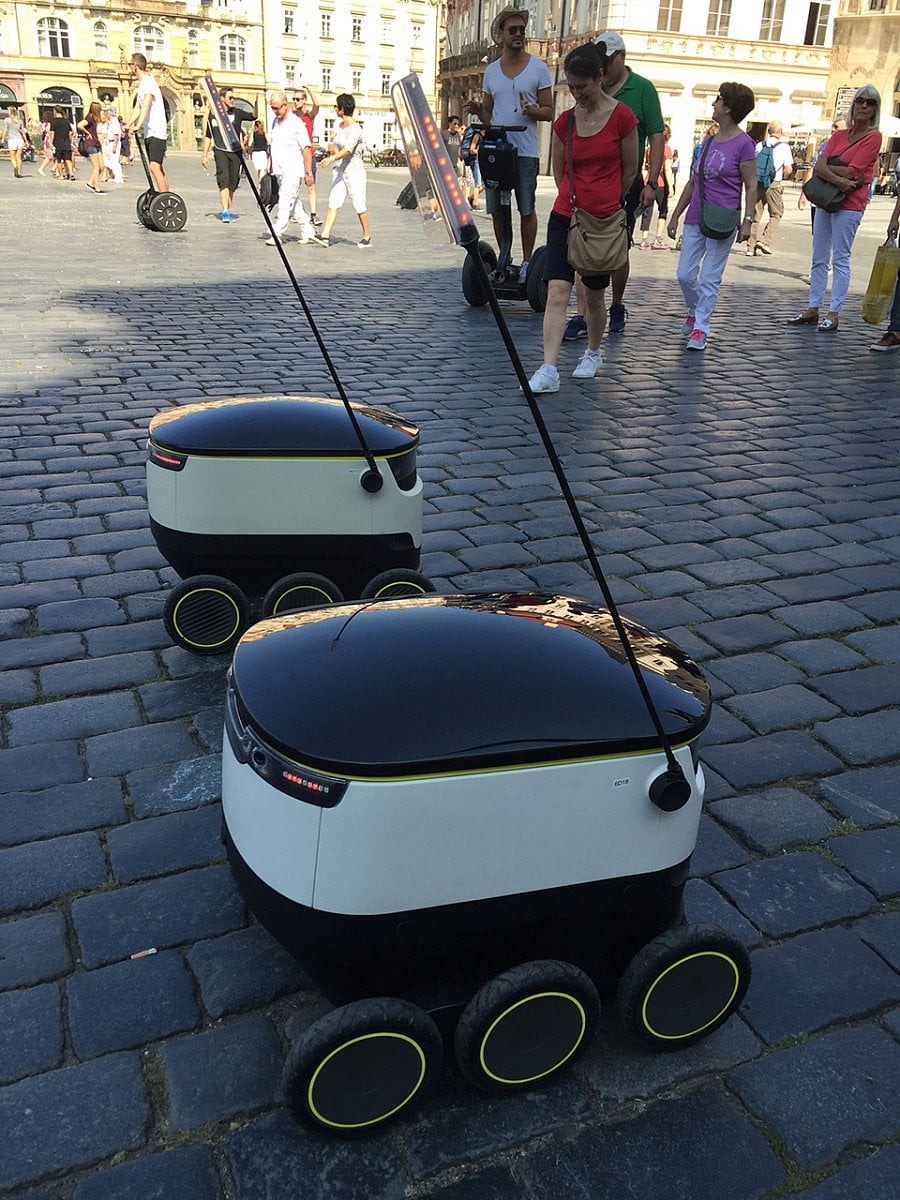 Autonomní vozítka Starship Technologies v Praze