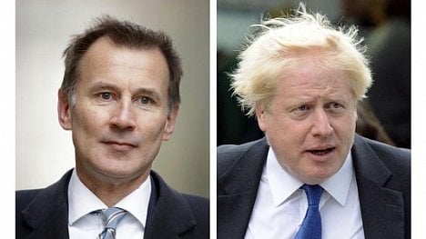 Náhledový obrázek - „Borisi, pochlap se,“ vzkazuje Jeremy Hunt Johnsonovi a zve ho na debatu