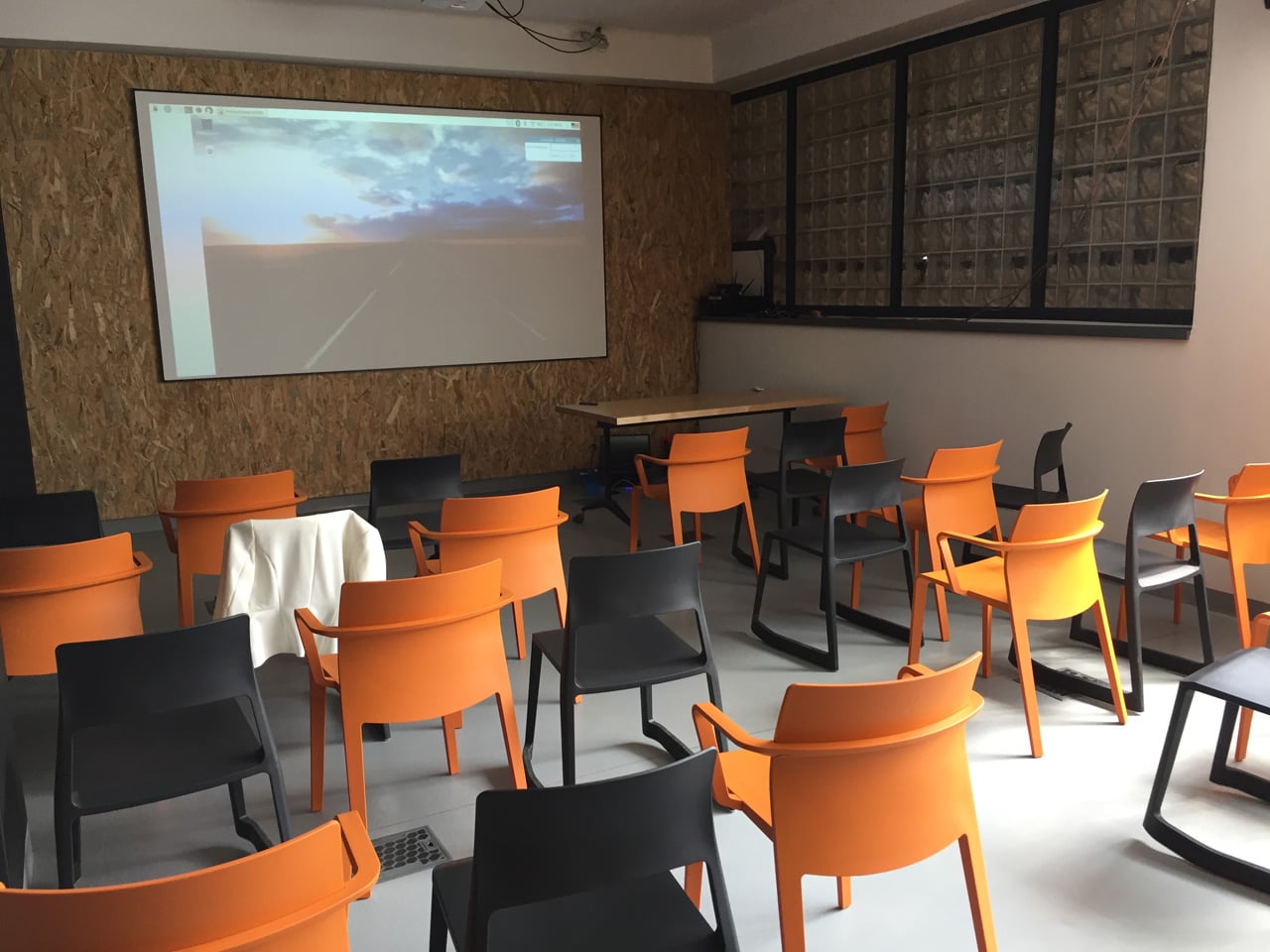 Komunitní dílna PrusaLab od Prusa Research