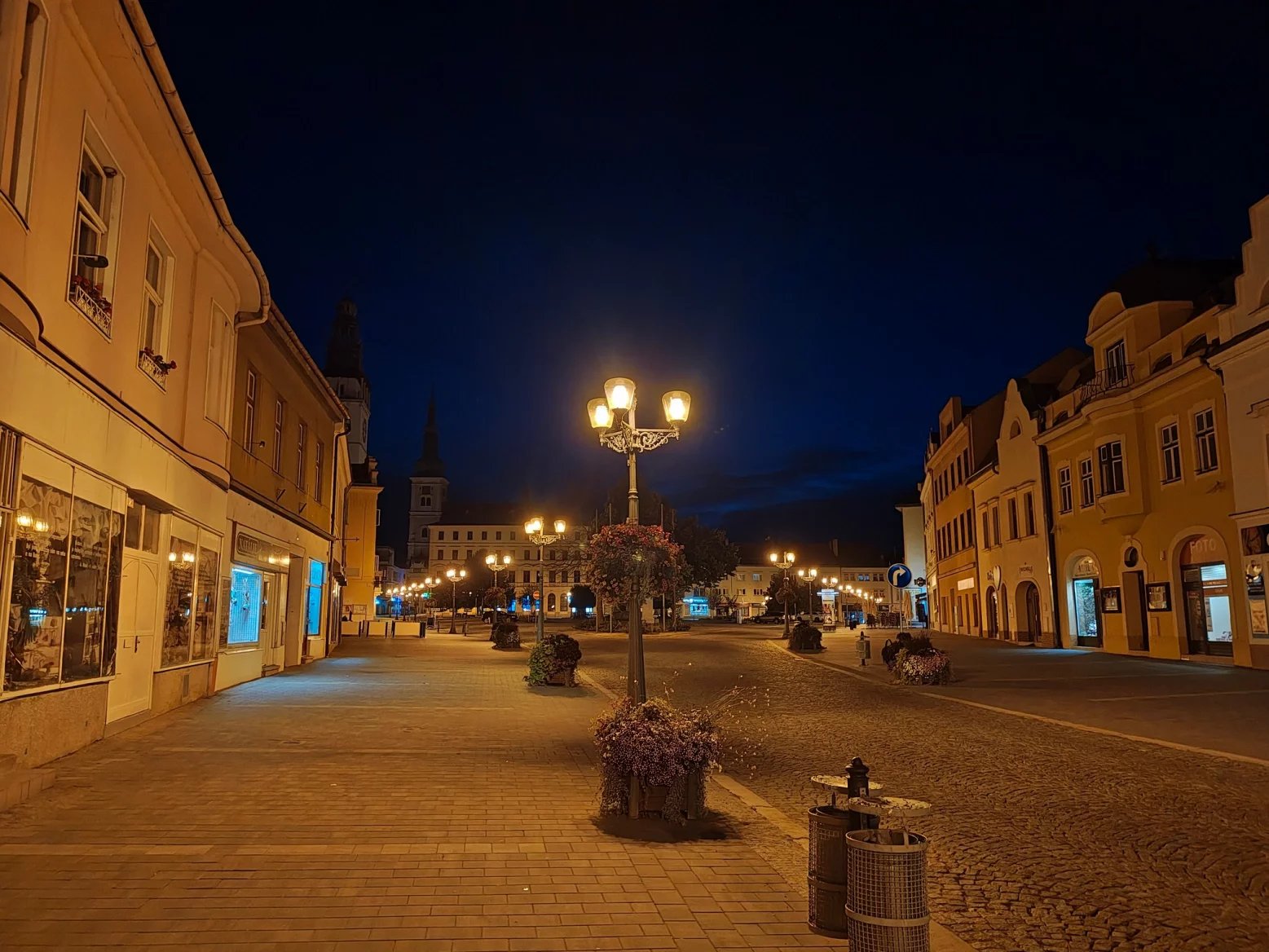 Hlavní 50Mpx fotoaparát