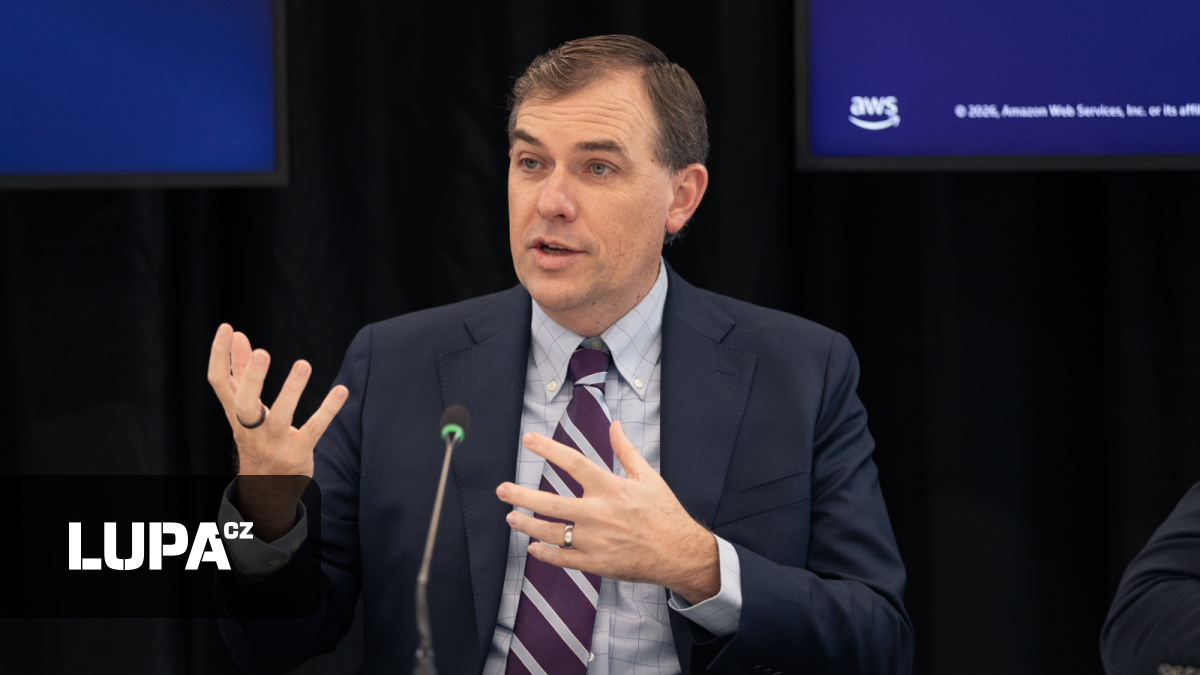 Další americký kolos se snaží přesvědčit Evropu, že vláda USA nekrade naše data. Vyjde ho to na 190 miliard