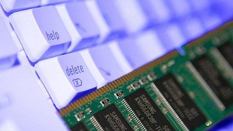 Náhledový obrázek - Samsung staví nové linky na výrobu operačních pamětí. Ceny konečně budou klesat