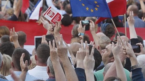 Náhledový obrázek - Evropská komise přitvrdila. Polsko má měsíc na nápravu justiční reformy