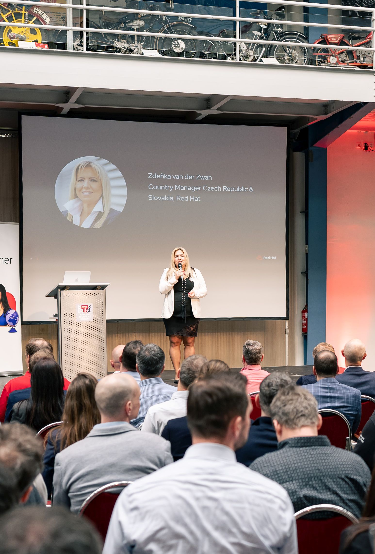 Zdeňka Van der Zwan, country manažerka Red Hatu pro Českou republiku a Slovensko a členka vrcholového vedení pobočky Red Hat Czech v Brně