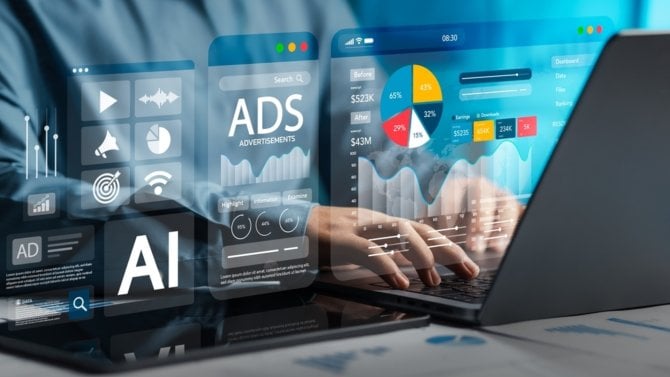 Obrazovka počítače s používáním AI nástrojů