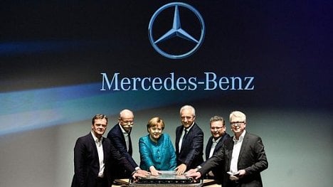 Náhledový obrázek - Arogancí ke kolapsu. VW, BMW a Daimler se musí přizpůsobit době