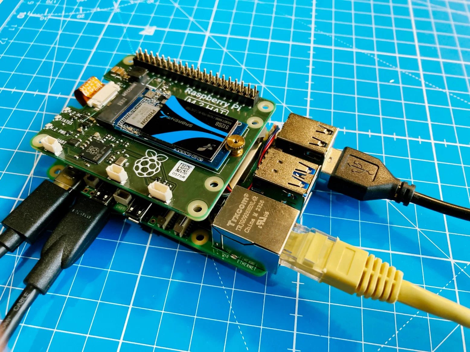 Raspberry Pi 5 M.2 HAT+
