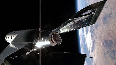 Náhledový obrázek - Necelých 10 minut za necelých 10 mega. Virgin Galactic uvádí do prodeje další vesmírné letenky, zdražuje téměř o 100 procent