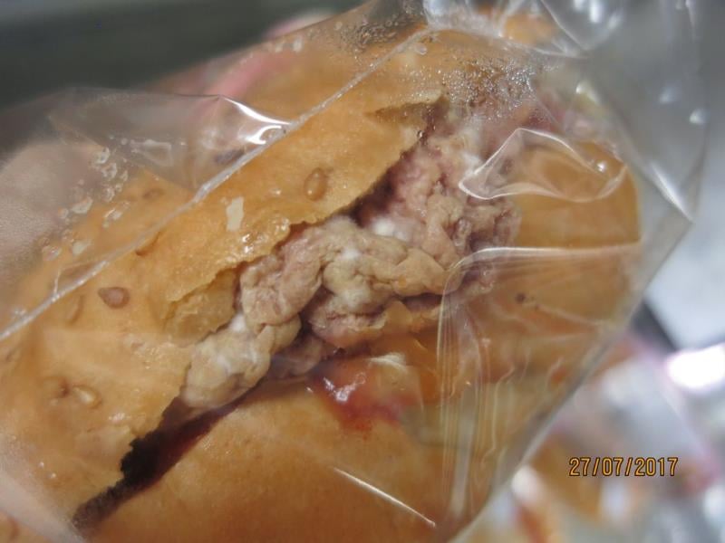 Van Hoan To, Ústí nad Labem-Severní Terasa: BAGETY - na povrchu potravin se vyskytovala plíseň zelené a bílé barvy a měly oslizlý povrch. Při kontrole byly zjištěny nevyhovující teploty skladování výrobků.