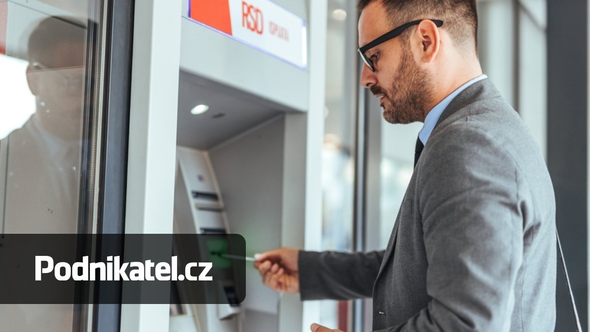 Podnikatelé na cestách: Jak se vyhnout předraženým výběrům z bankomatů