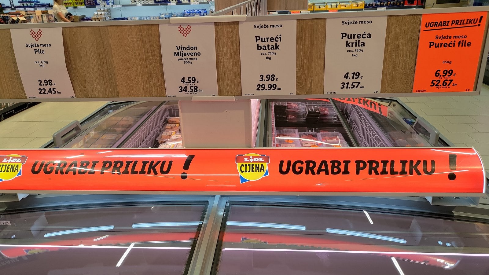 Ceny v Lidlu, Zagreb, Chorvatsko. (20. 6. 2023)