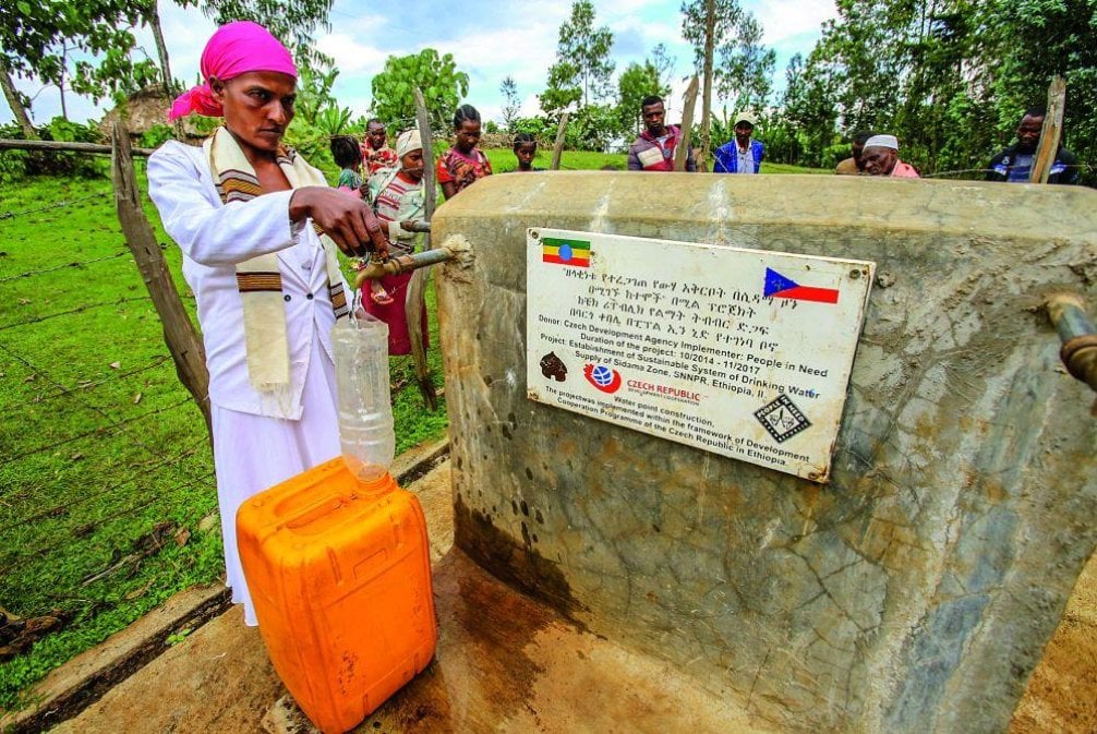 2018-02-etiopie-voda-c48dlovc49bk-v-tc3adsni-tomc3a1c5a1-novc3a1