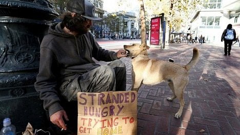 Náhledový obrázek - Kontroverzní způsob boje s bezdomovectvím: San Francisco sbírá osobní data