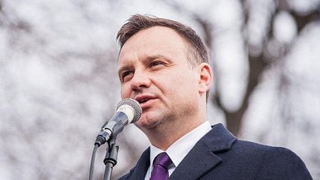 Náhledový obrázek - Duda chystá veto. Polský prezident vrátí kritizované zákony o soudech poslancům