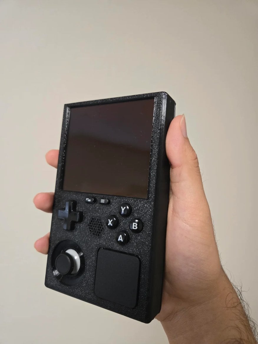 SteamBoy je fanouškovský Steam Deck v těle Game Boye