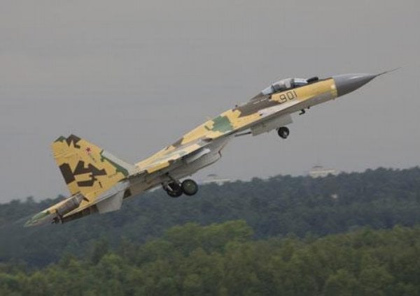 2019-07-suchoj-su-35.jpg