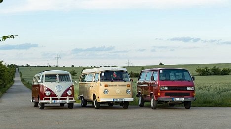 Náhledový obrázek - Tři bratři: Za volantem VW Transporter T1, T2 a T3