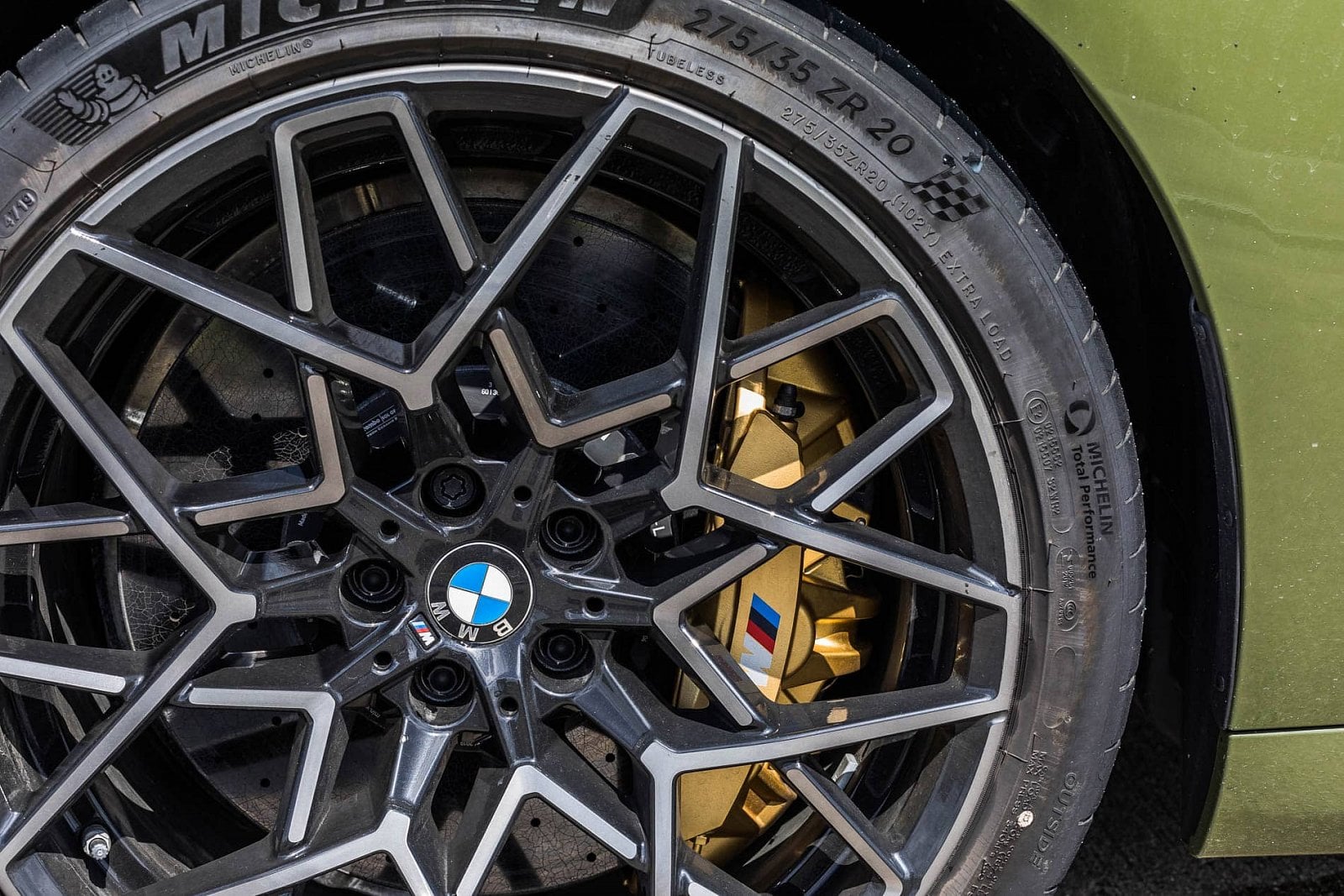2020-08-bmw-m8-gc-7.jpg