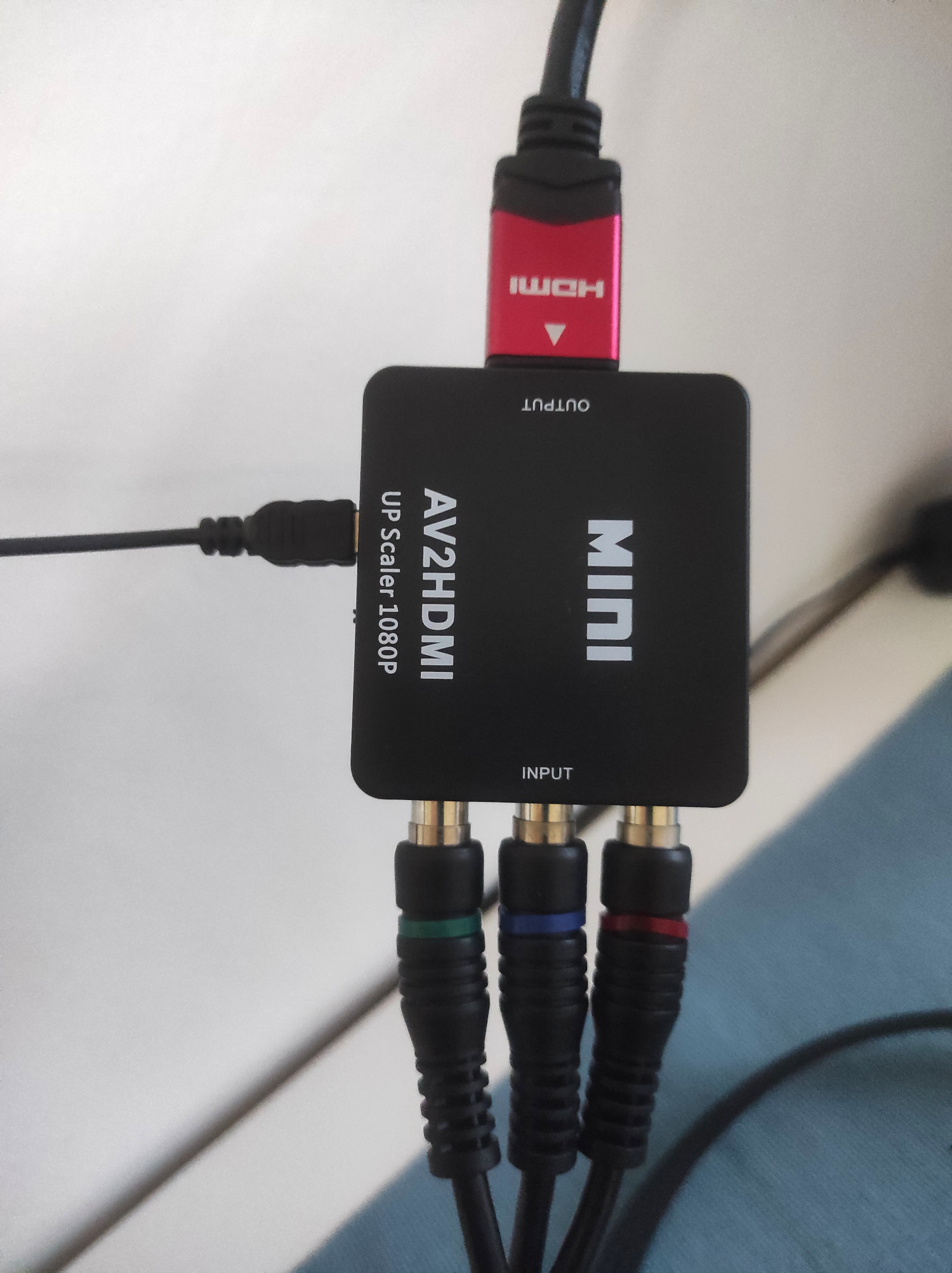 Levný převodník z kompozitu na HDMI.