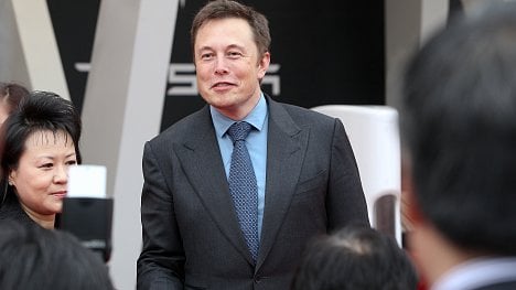 Náhledový obrázek - První, druhý, první. Elon Musk je opět nejbohatším mužem světa, po vyhraném soudu chce přijít s vlastní verzí systému ChatGPT