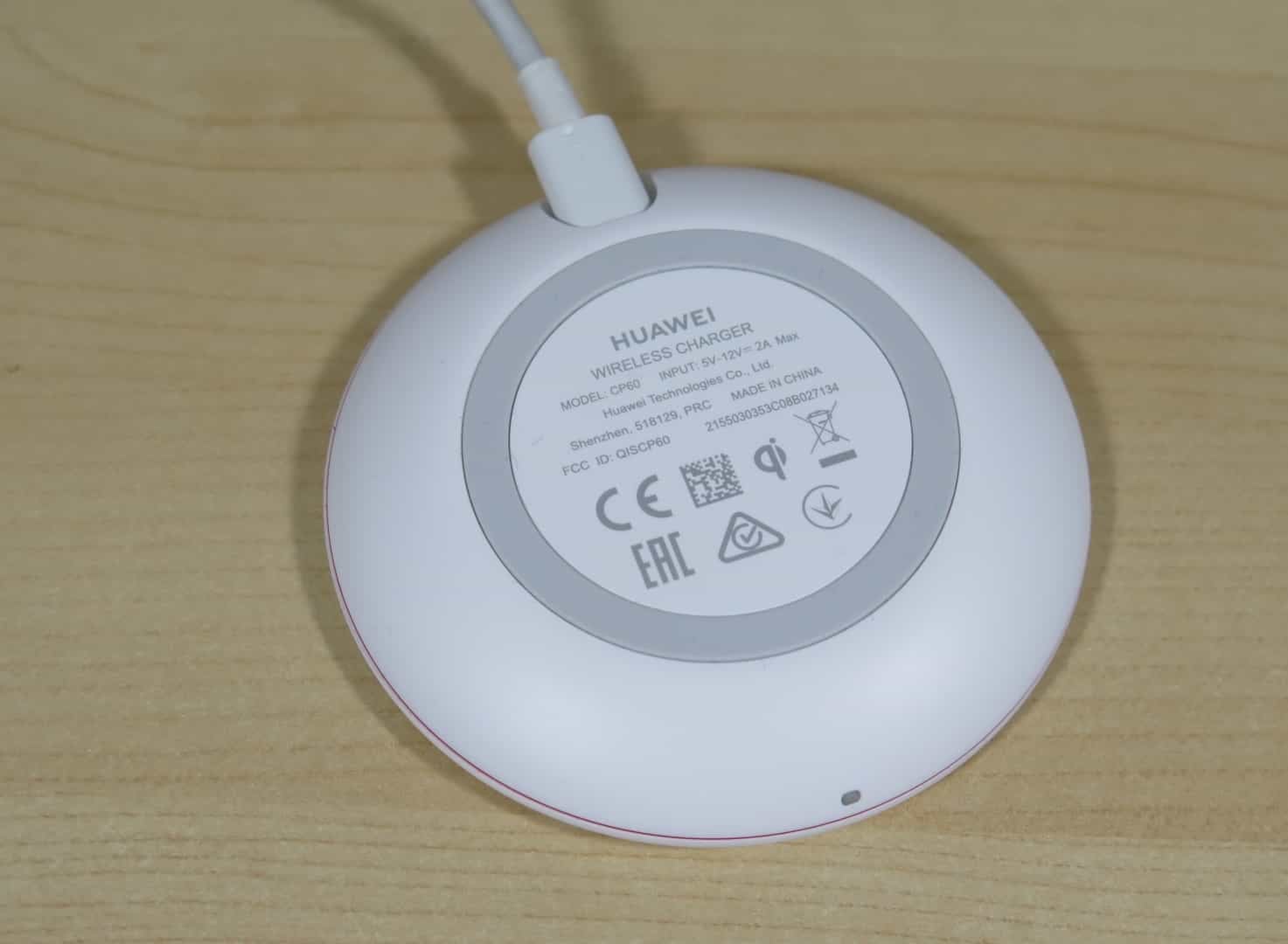 2019-02-Huawei-wireless-charger-2.jpg