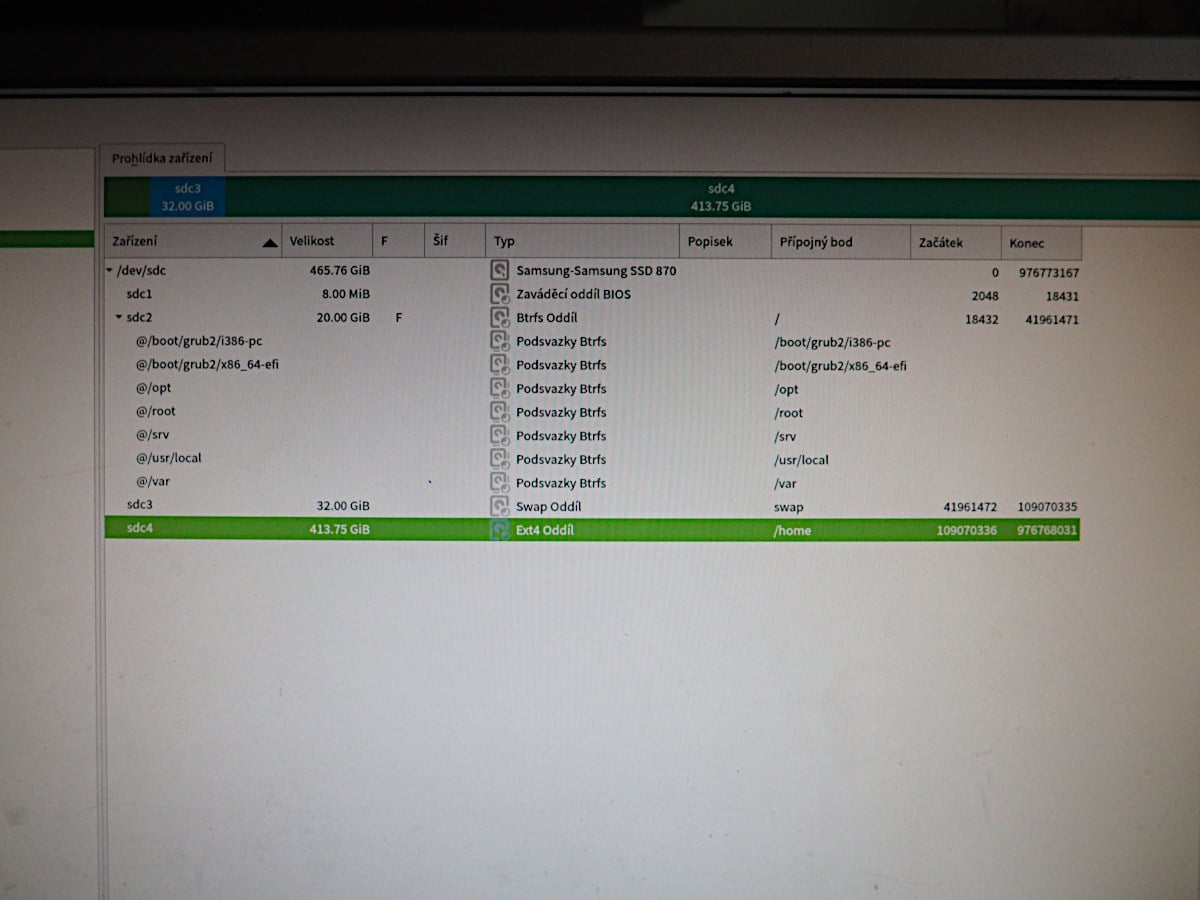 GNOME 40 v openSUSE Tumbleweed