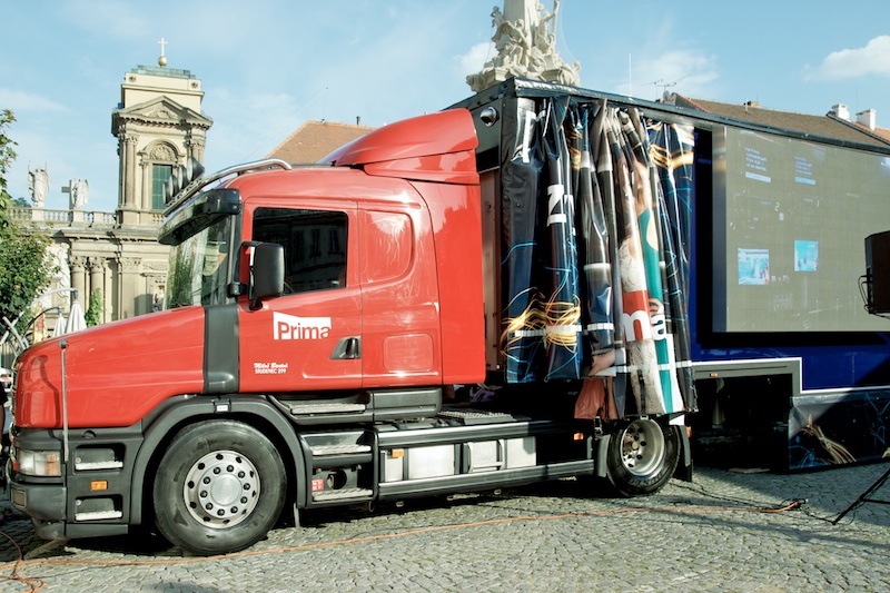 Mobilní zpravodajské studio televize Prima