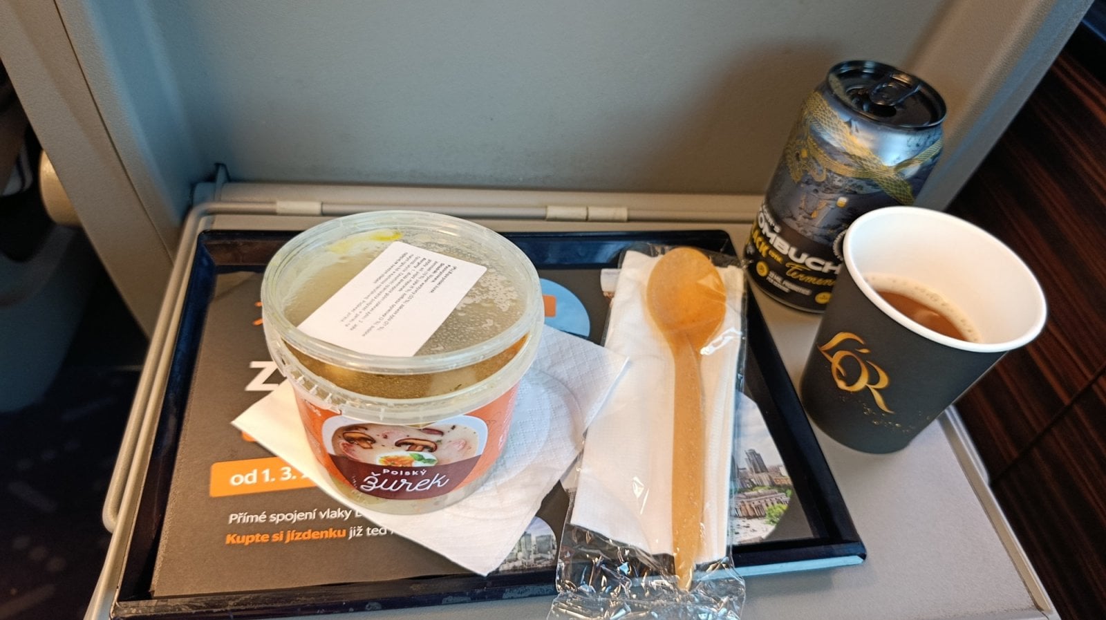 Vlak Leo Express