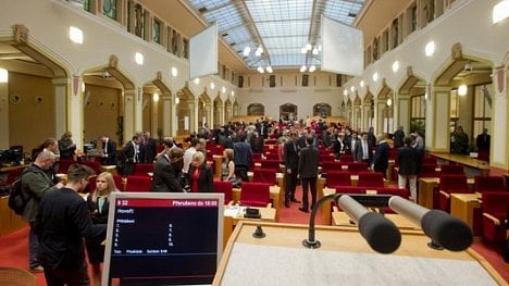 Náhledový obrázek - Opozice požaduje kvůli dostavbě okruhu mimořádné zastupitelstvo. Ještě před volbami