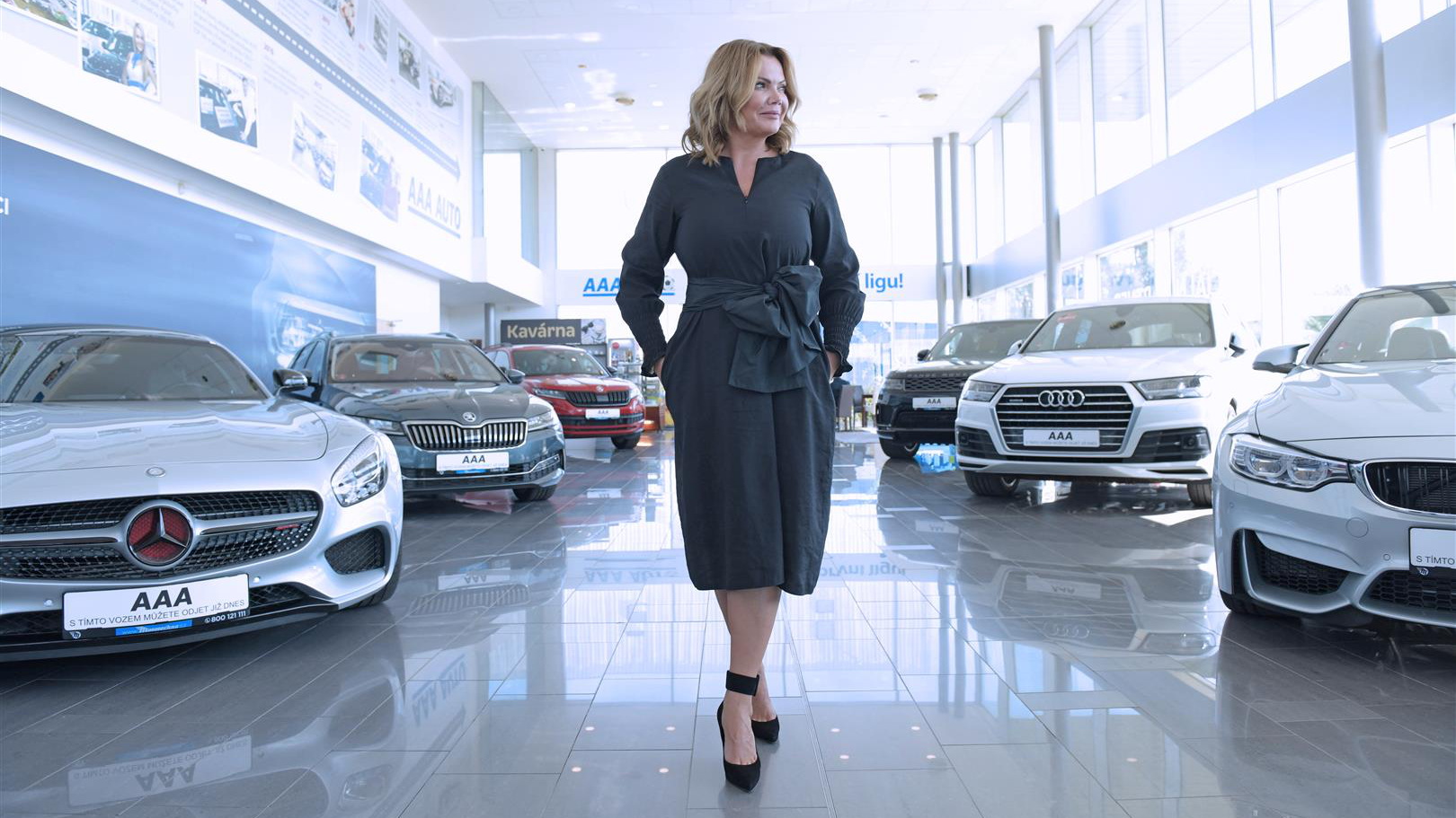 Karolína Topolová, AURES Holdings
