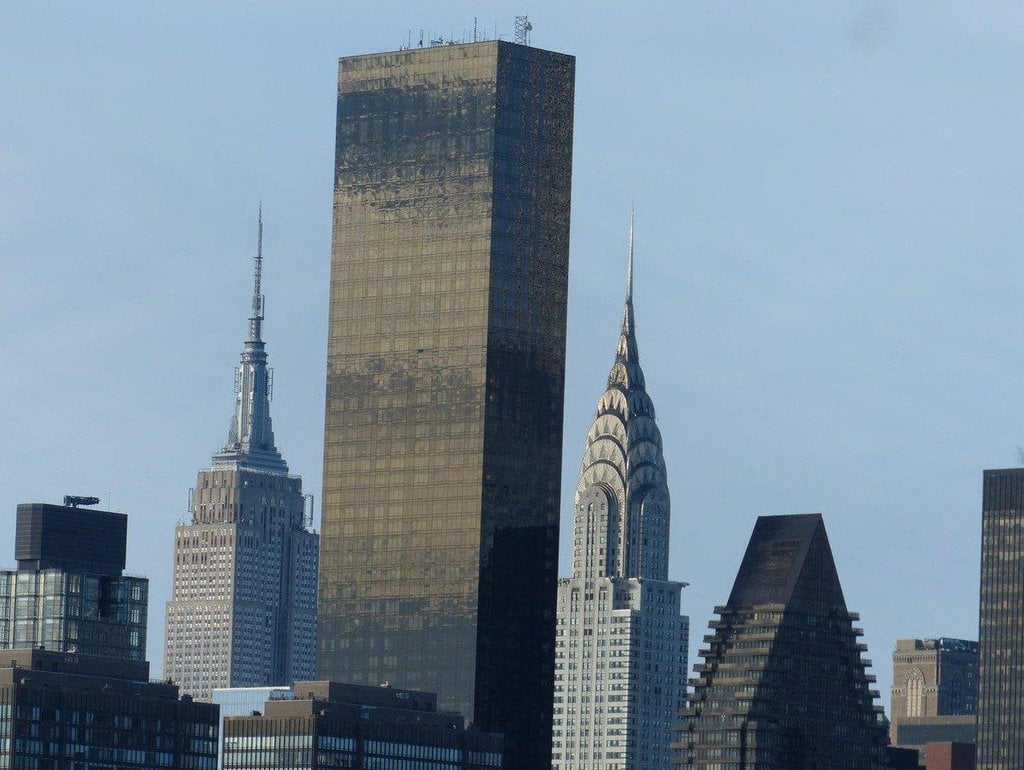 2011-10-chrysler-building-1.jpg