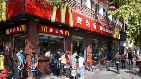 Náhledový obrázek - McDonald's prodává podíl ve svých čínských restauracích za 54 miliard