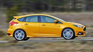 Náhledový obrázek - Nový Ford Focus se představí za rok. Bude mít o 5 cm delší rozvor a zhubne 50 kg