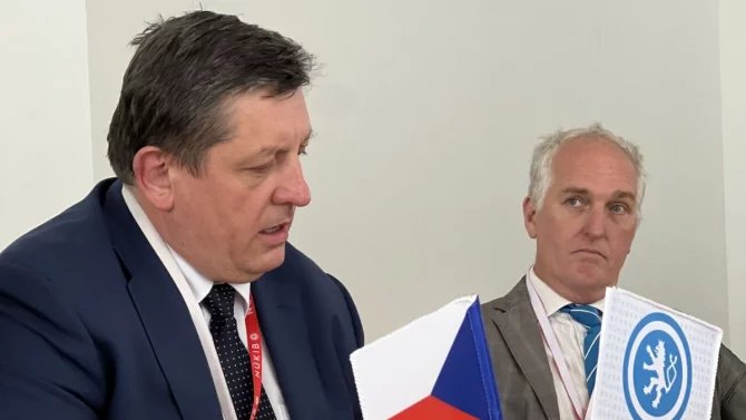 Michal Stachník na jednání v NÚKIBu