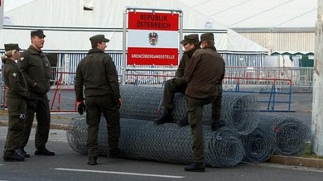 Náhledový obrázek - Rakousko pokračuje v kontrolách na svých hranicích