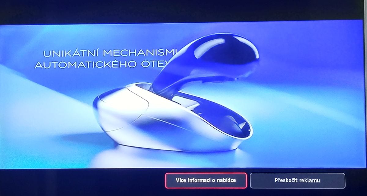 V době zkoušení na přelomu roku přeskočit reklamu buď nešlo, nebo se přehrávání přes HbbTV zrušilo.