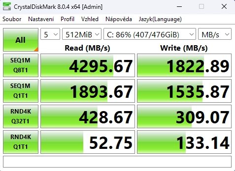 CrystalDiskMark test při 512 MiB