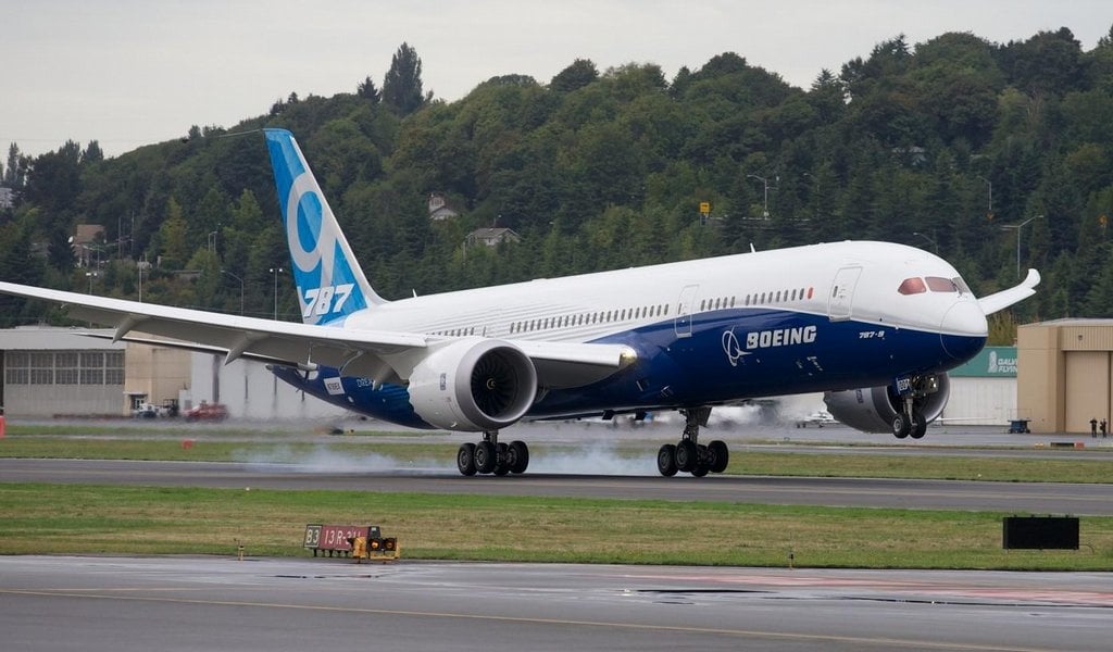 2011-04-boeing-787-9-dreamliner-1.jpg