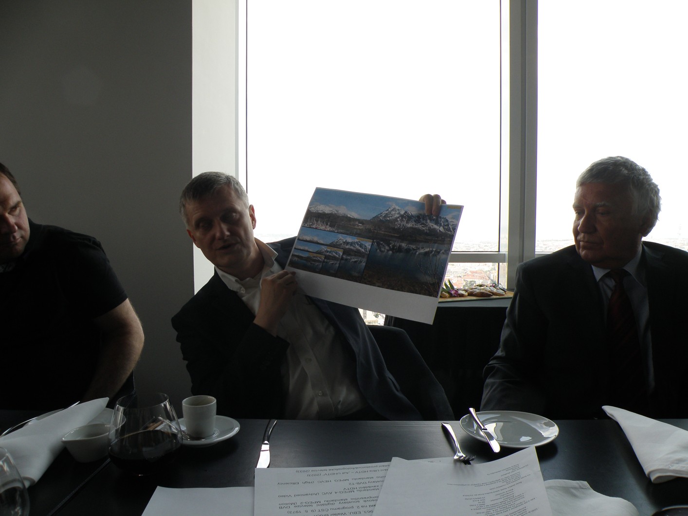 Konference se zástupci Českých Radiokomunikací a České televize