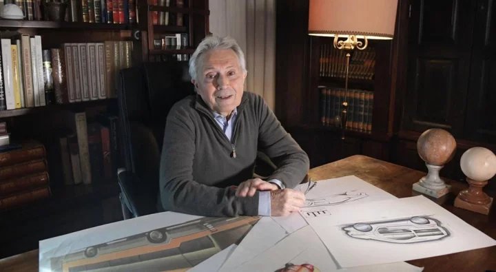 Ani na sklonku života se Gandini neoprostil od milované práce, stále se pohyboval v blízkosti tisíců návrhů a nákresů