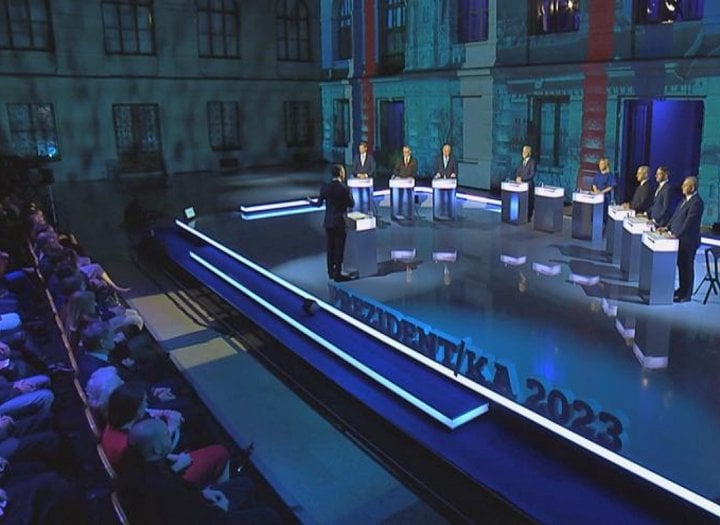 Autor: ?esk? televize