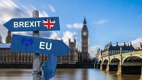 Náhledový obrázek - Přechodné období bude potřeba prodloužit, vzkazuje EU do Londýna