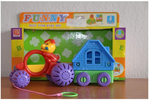 Hračka tahací FUNNY EAN 8713145157981 Země původu Čína Distributor OALA Market sro