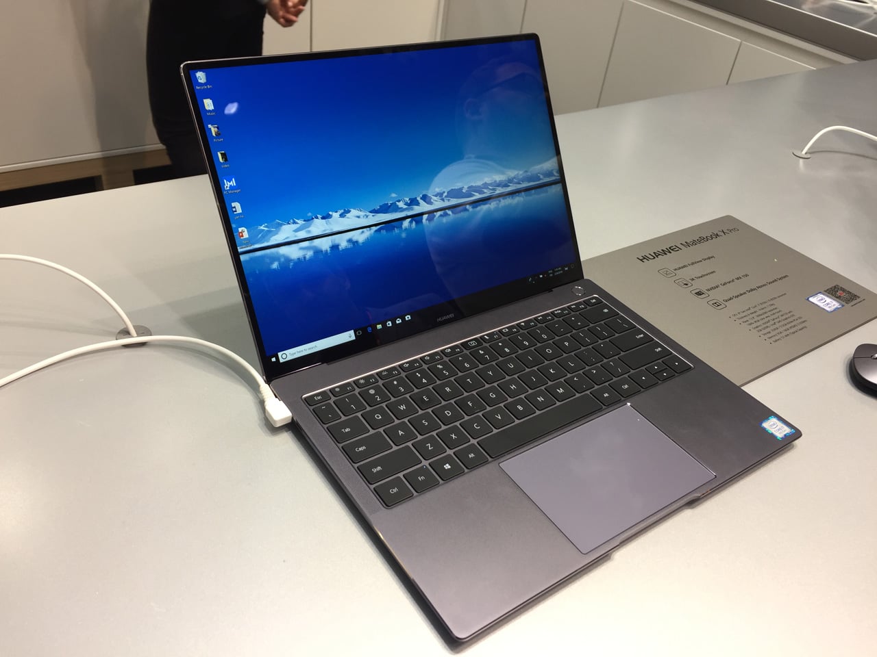 Nové telefony, tablety a notebooky z Mobile World Congress 2018