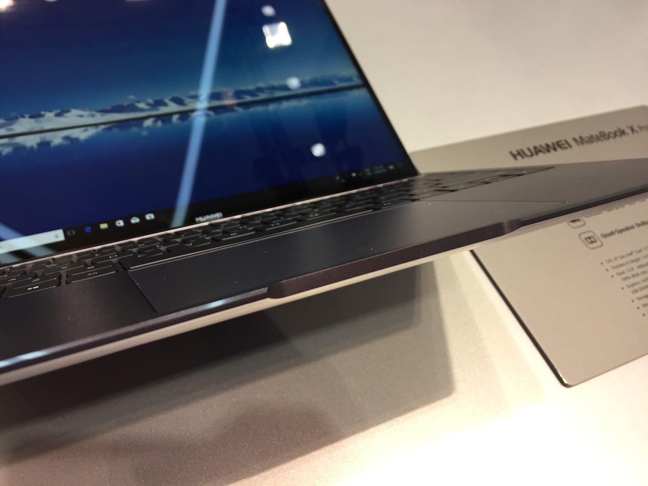 Nové telefony, tablety a notebooky z Mobile World Congress 2018