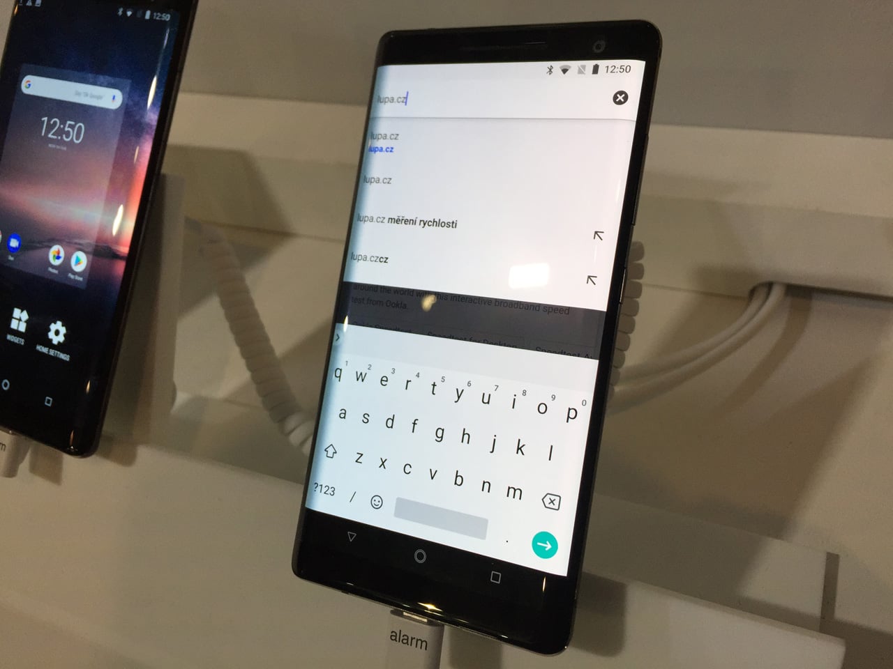 Nové telefony, tablety a notebooky z Mobile World Congress 2018