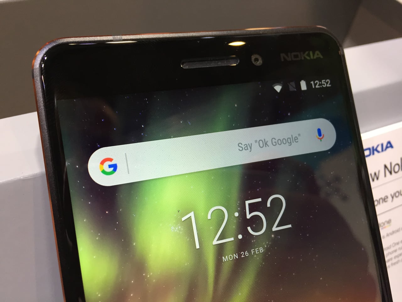 Nové telefony, tablety a notebooky z Mobile World Congress 2018